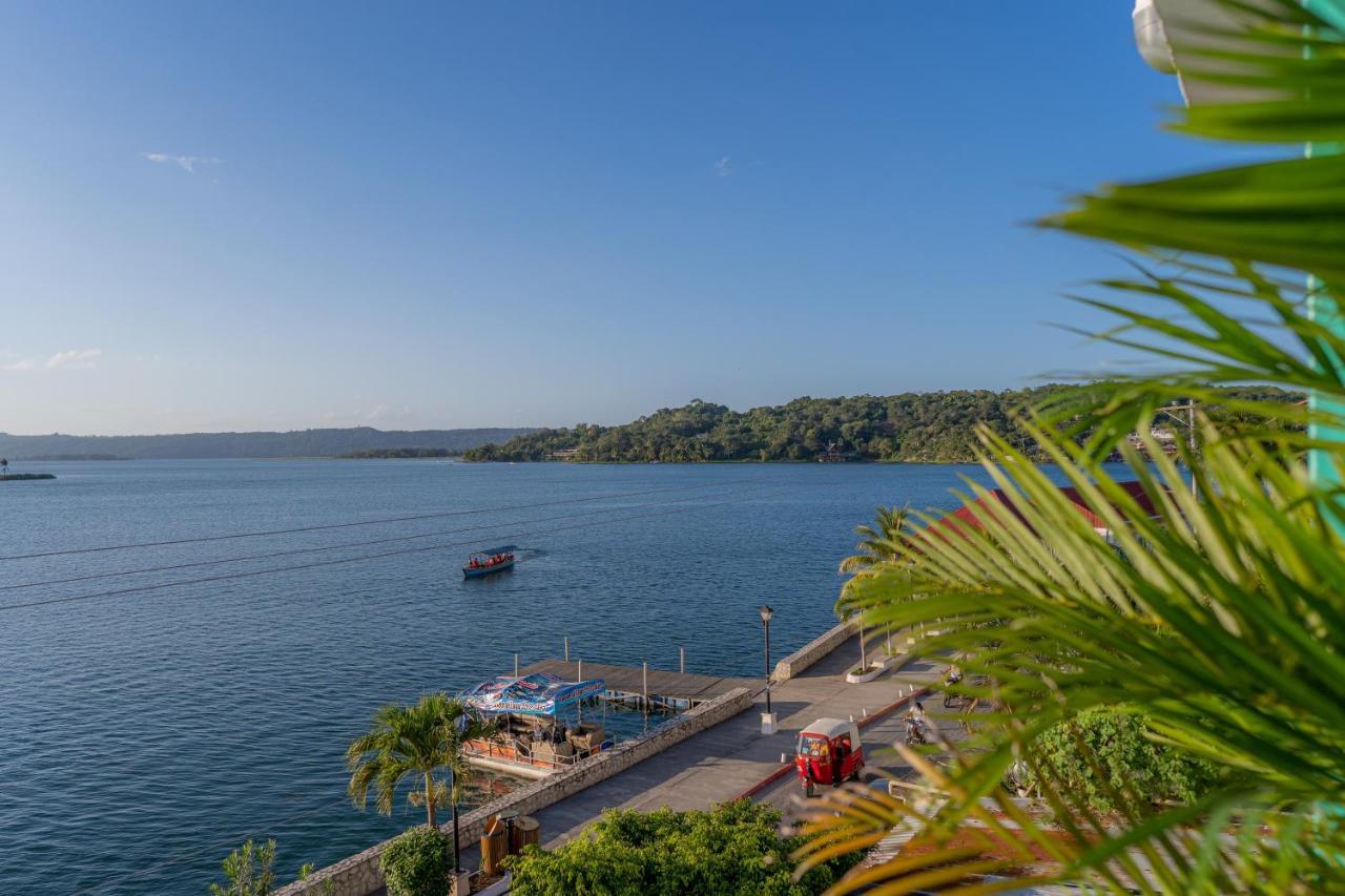 Hotel Casa Turquesa Flores Kültér fotó